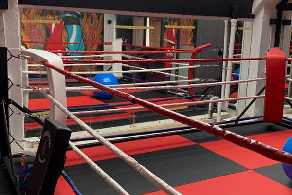 spiegels in sportscholen