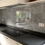 keuken achterwand in glas